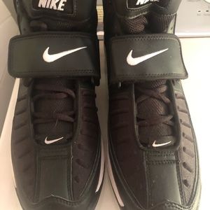 Mens Nike Football Cleats